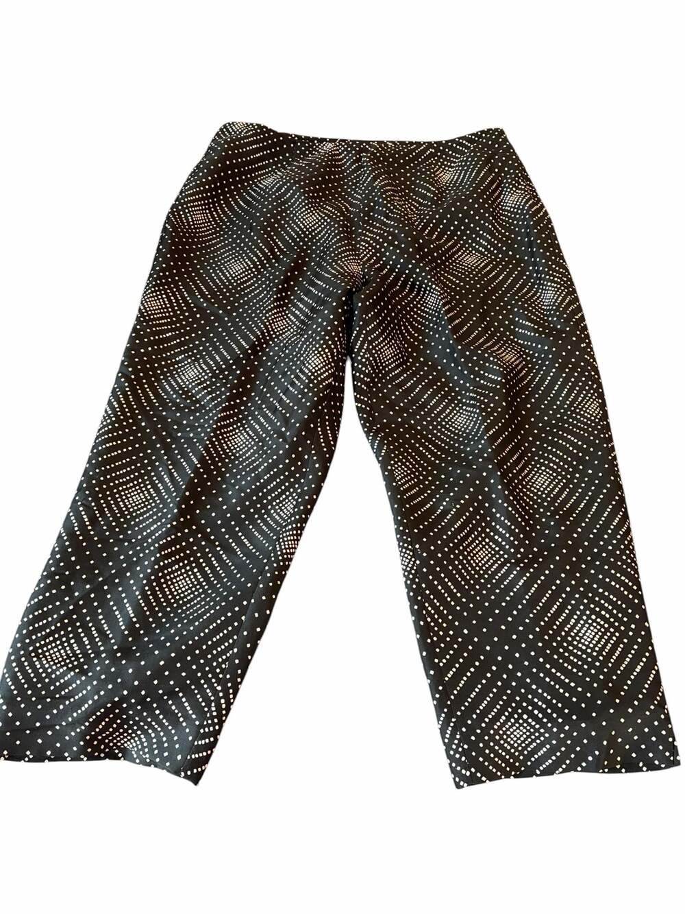 100% Silk crop pants Allison Taylor Black and White Geometric Dot Size 14